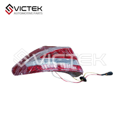 چراغ عقب سمت راست J15-4433020FL