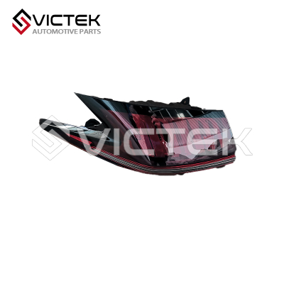 چراغ عقب سمت راست