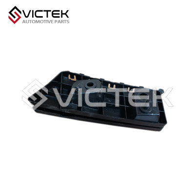 براکت سپر جلو چپ 2803170U7101